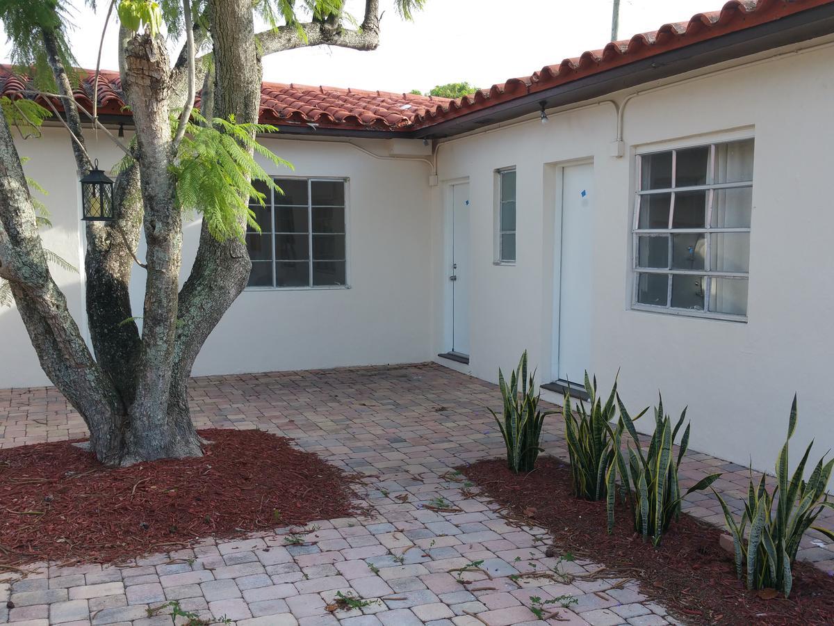 Stay Inn Dania Beach Bagian luar foto