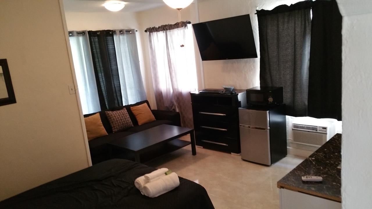 Stay Inn Dania Beach Bagian luar foto