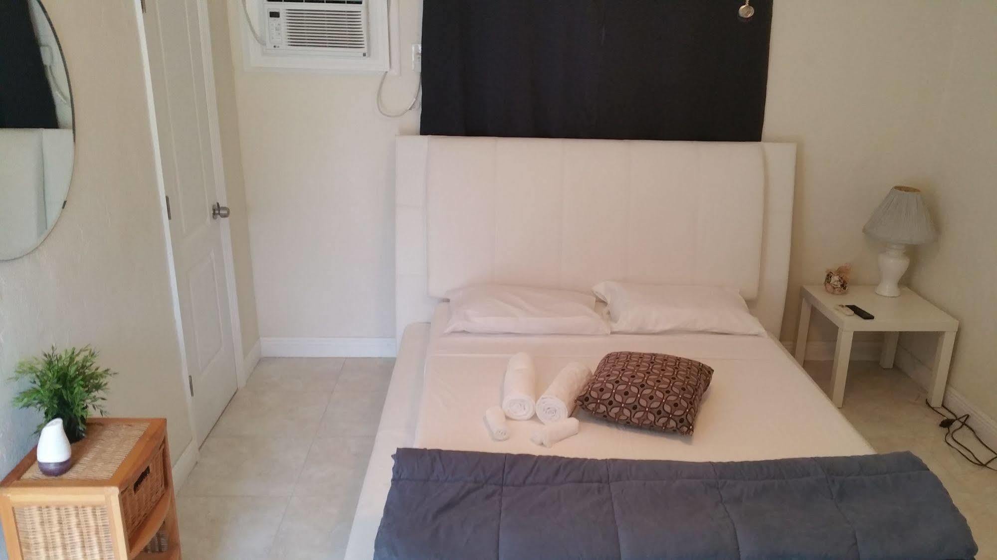 Stay Inn Dania Beach Bagian luar foto