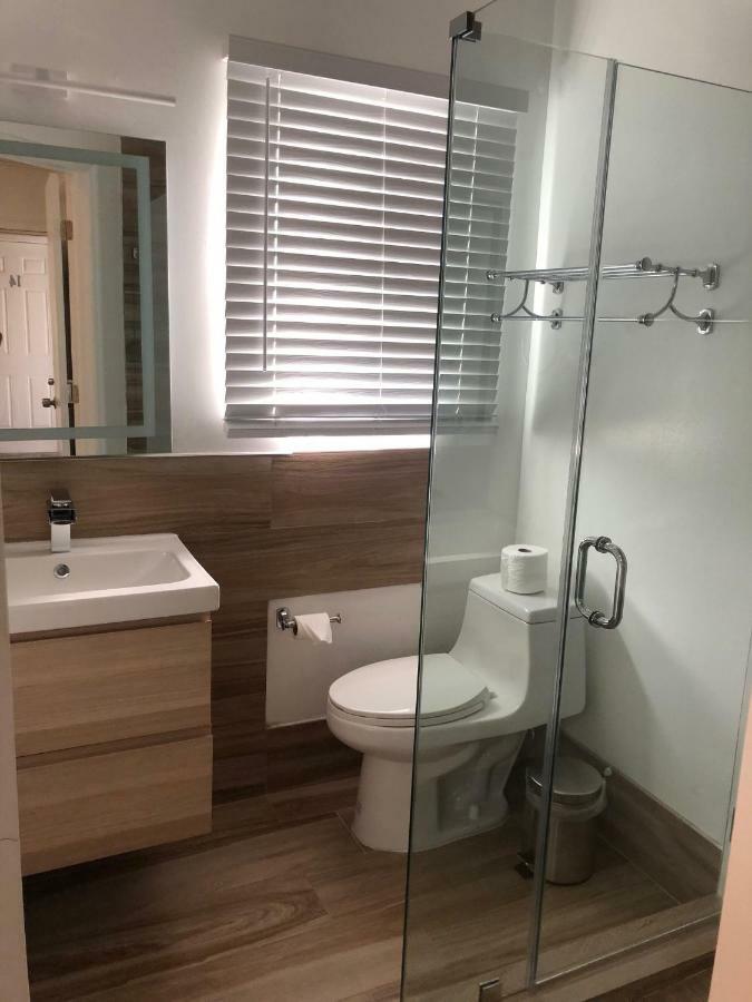 Stay Inn Dania Beach Bagian luar foto